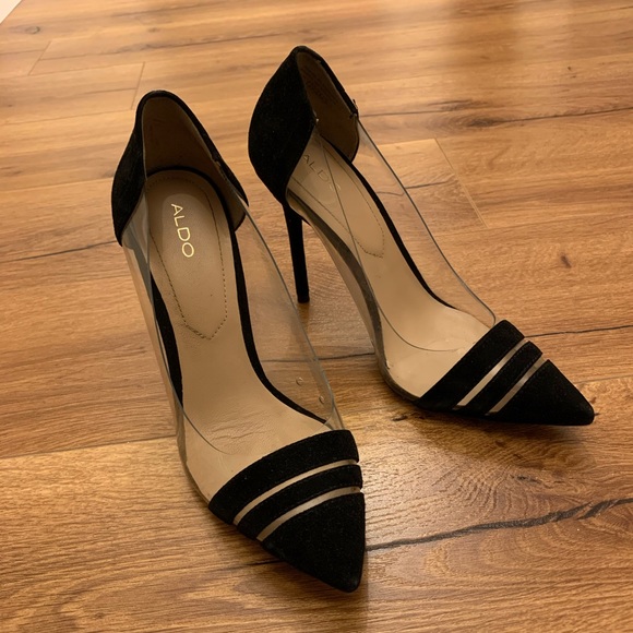 Black High Heels - Picture 3 of 4